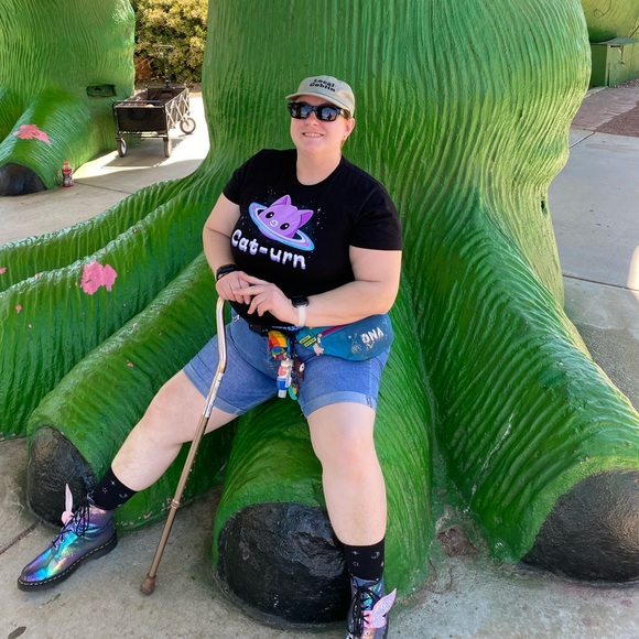 Meet your Posher, Mac - Picture 2 of 2